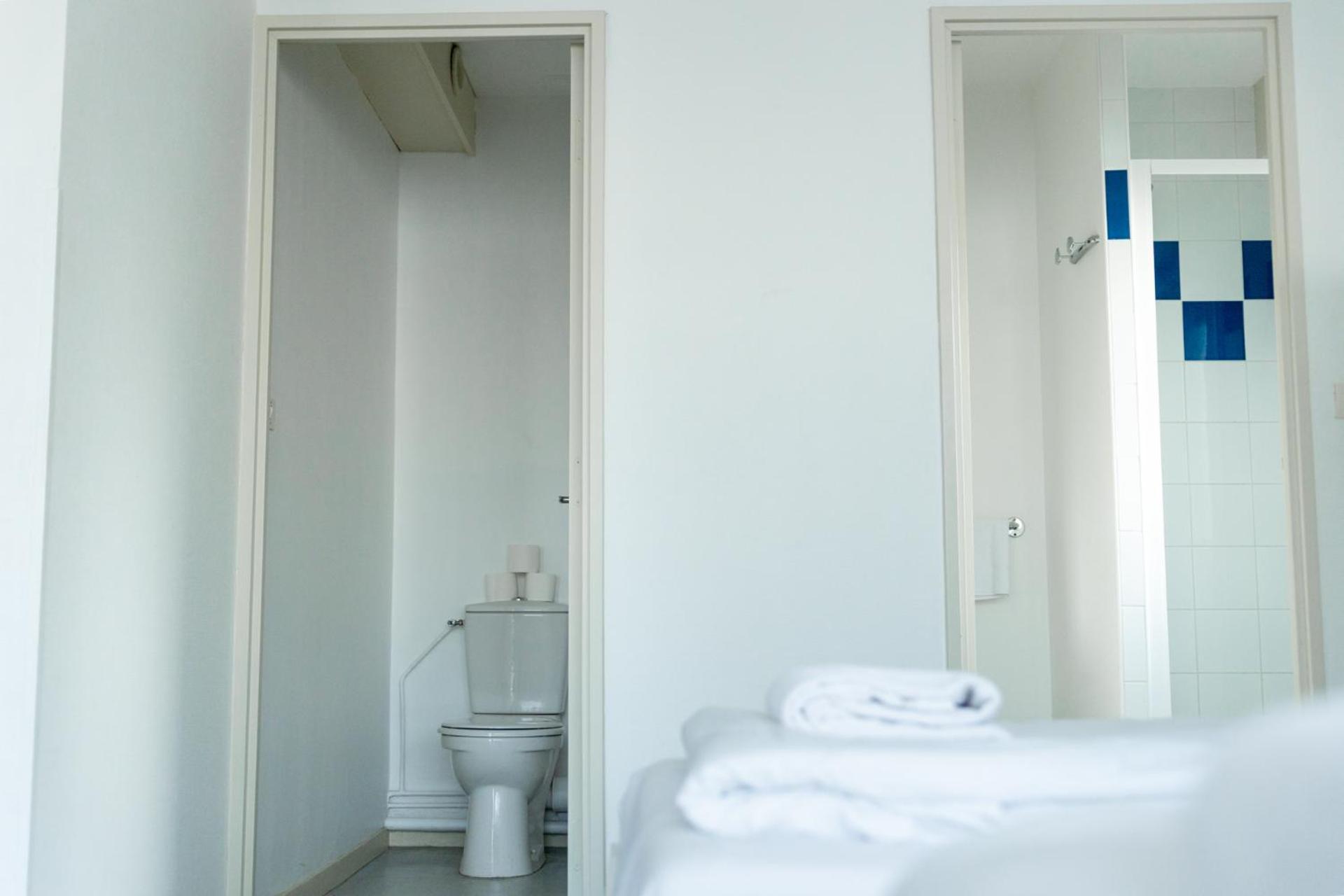 Cote Lac Hostel Evian Phòng bức ảnh